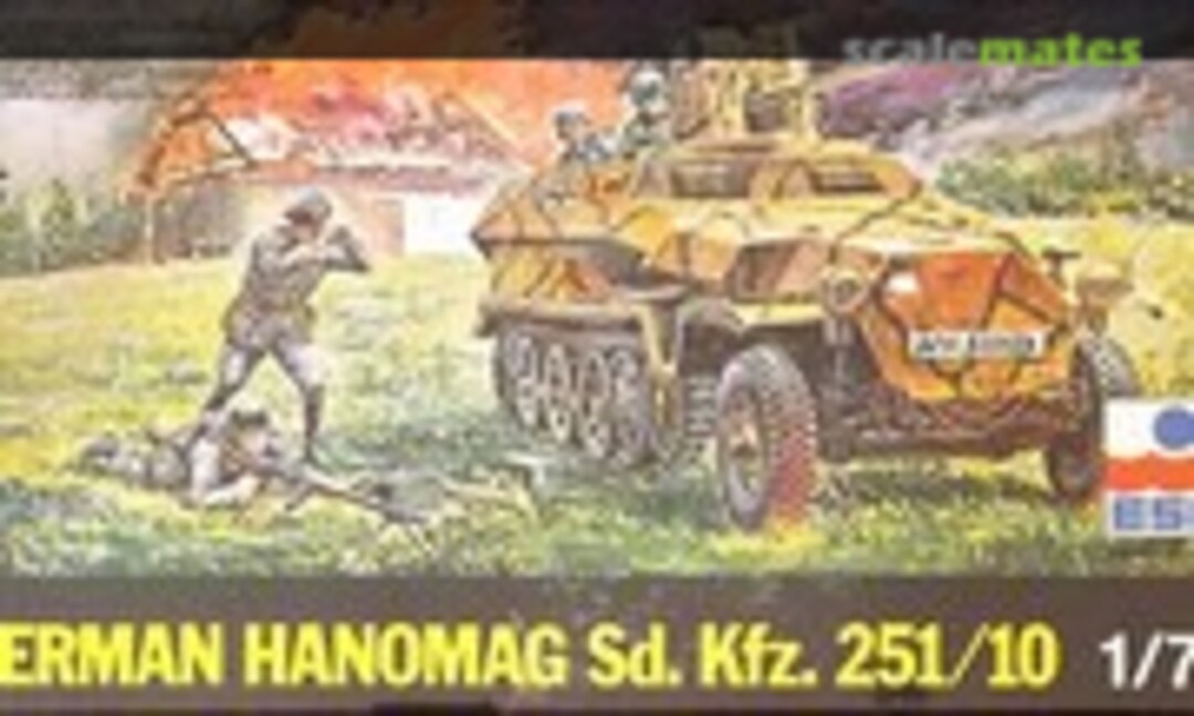 1:72 Hanomag Sd.Kfz. 251/10 (ESCI 8053)