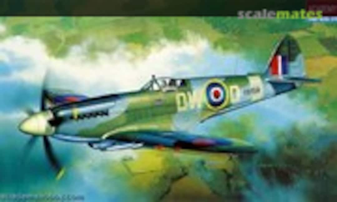 Supermarine Spitfire XIV (Academy 1672)