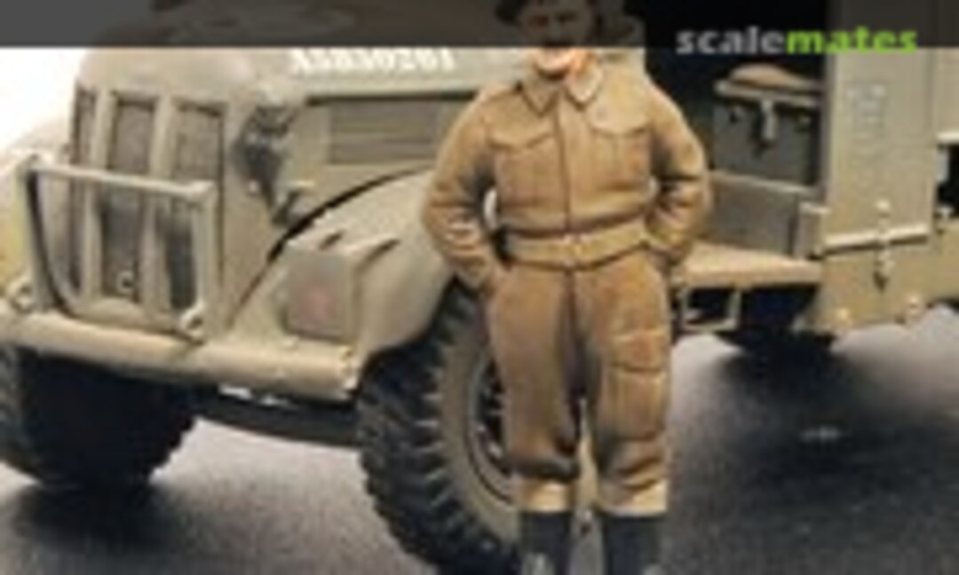 1:35 WWII British Driver Standing by Vehicle (Accurate Armour F62)