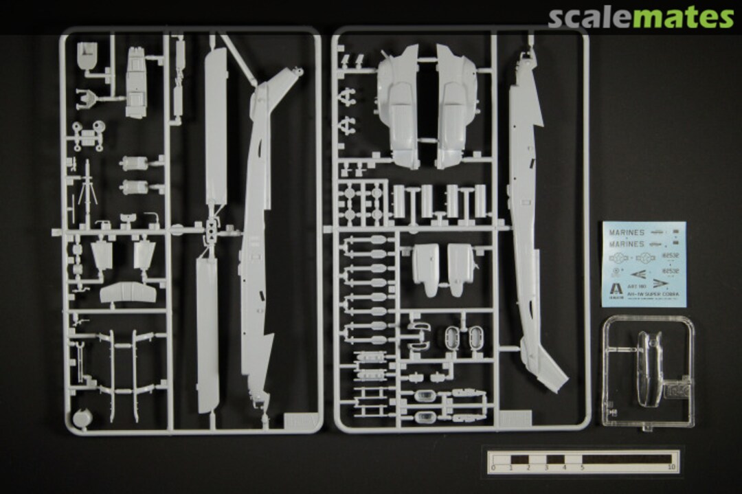 Contents Super Cobra 160 Italeri