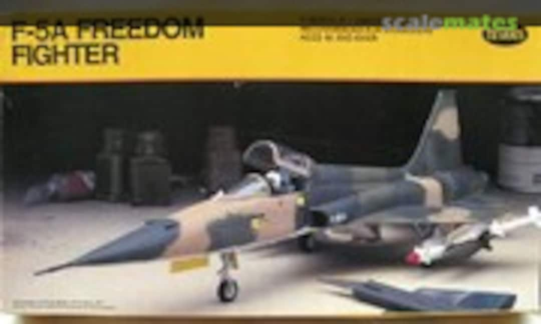 1:48 F-5A Freedom Fighter (Testors 560)