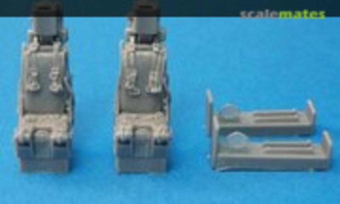 1:48 Martin Baker Mk.GRU5 Seats (Hypersonic Models HMR 48022)