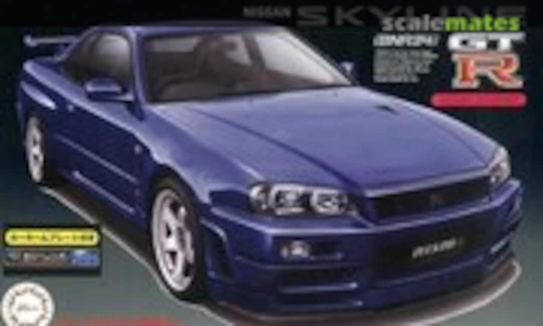 1:24 Skyline GT-R (BNR34) with Car Name Plate (Fujimi 03979)