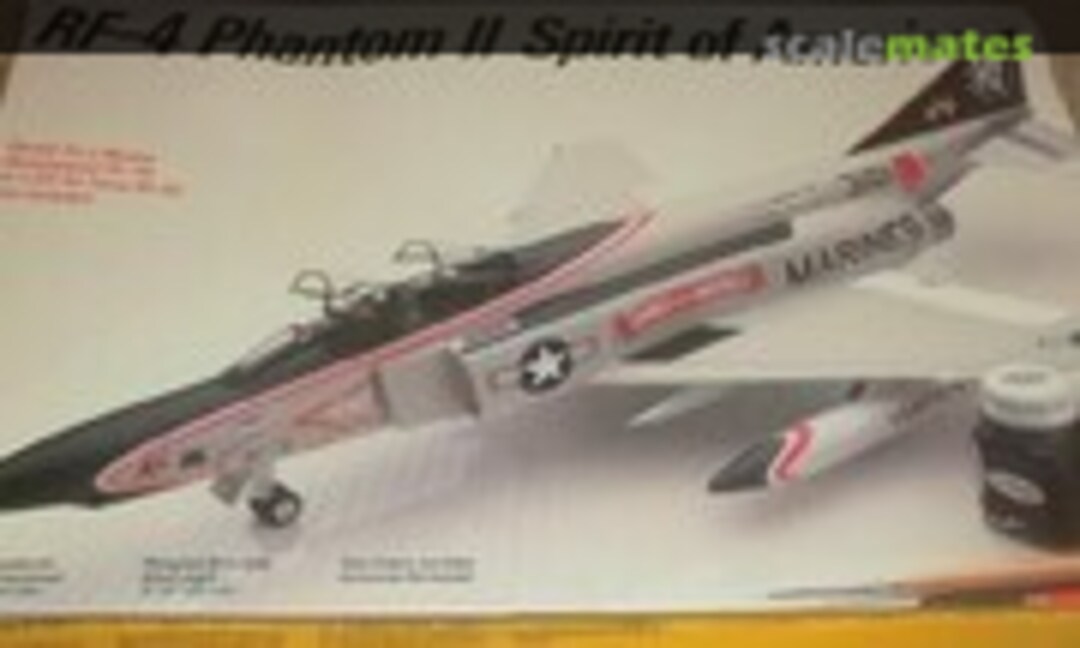 1:48 RF-4 Phantom II &quot;Spirit of America&quot; (Testors 585)