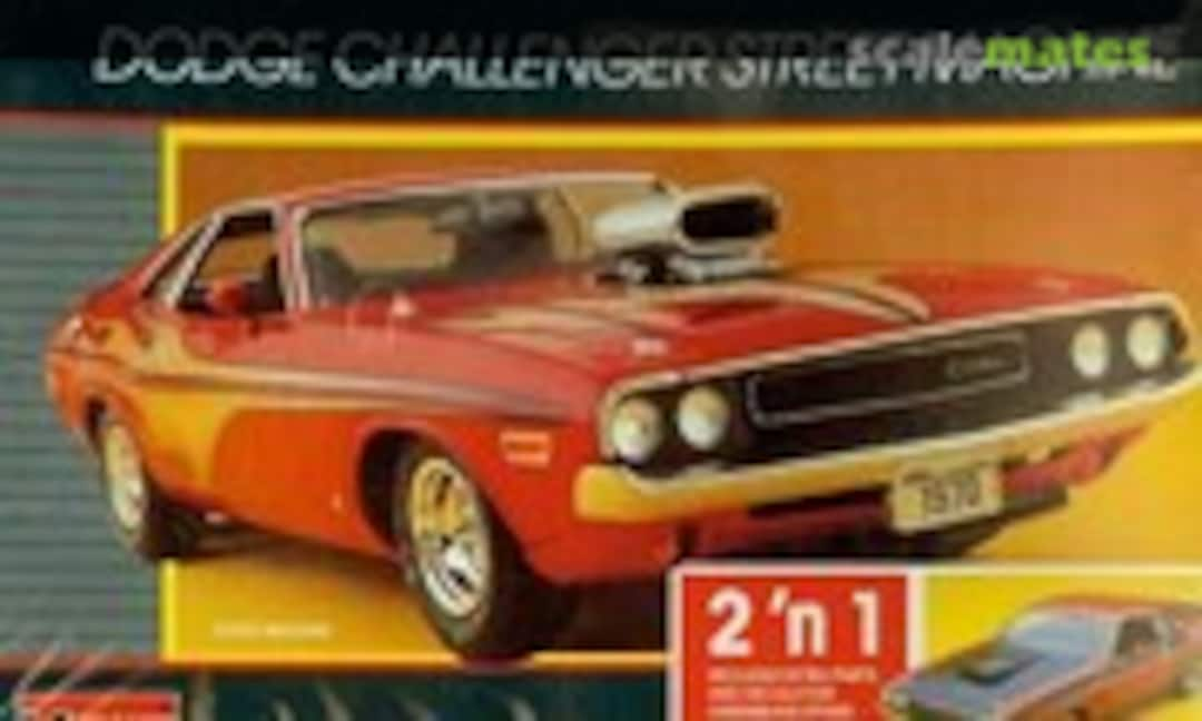 1:24 DODGE CHALLENGER STREET MACHINE (Monogram 2729)