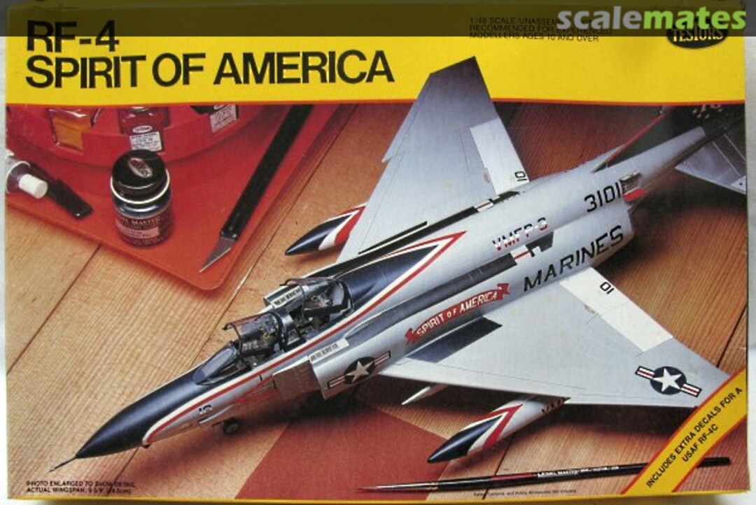 Boxart RF-4 Spirit of America 585 Testors