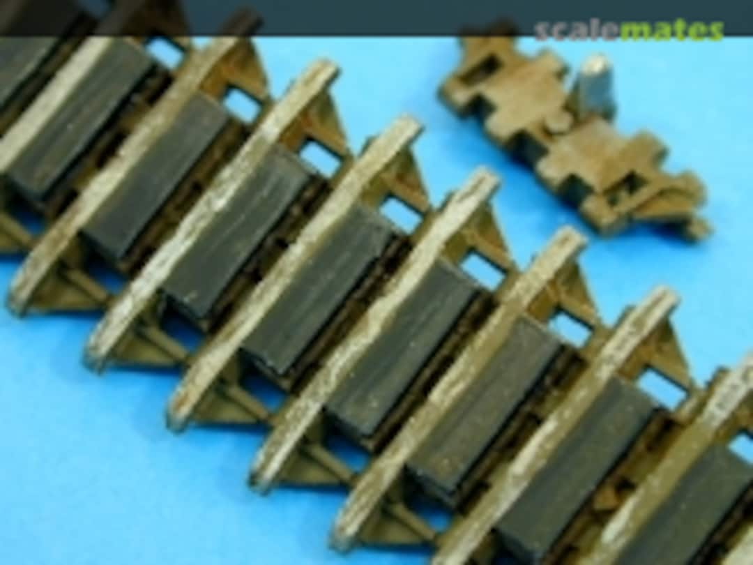 Boxart Chieftain Replacement Resin Track T66 Accurate Armour