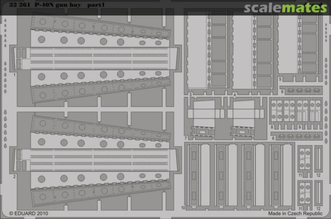 Boxart P-40N gun bay 32261 Eduard