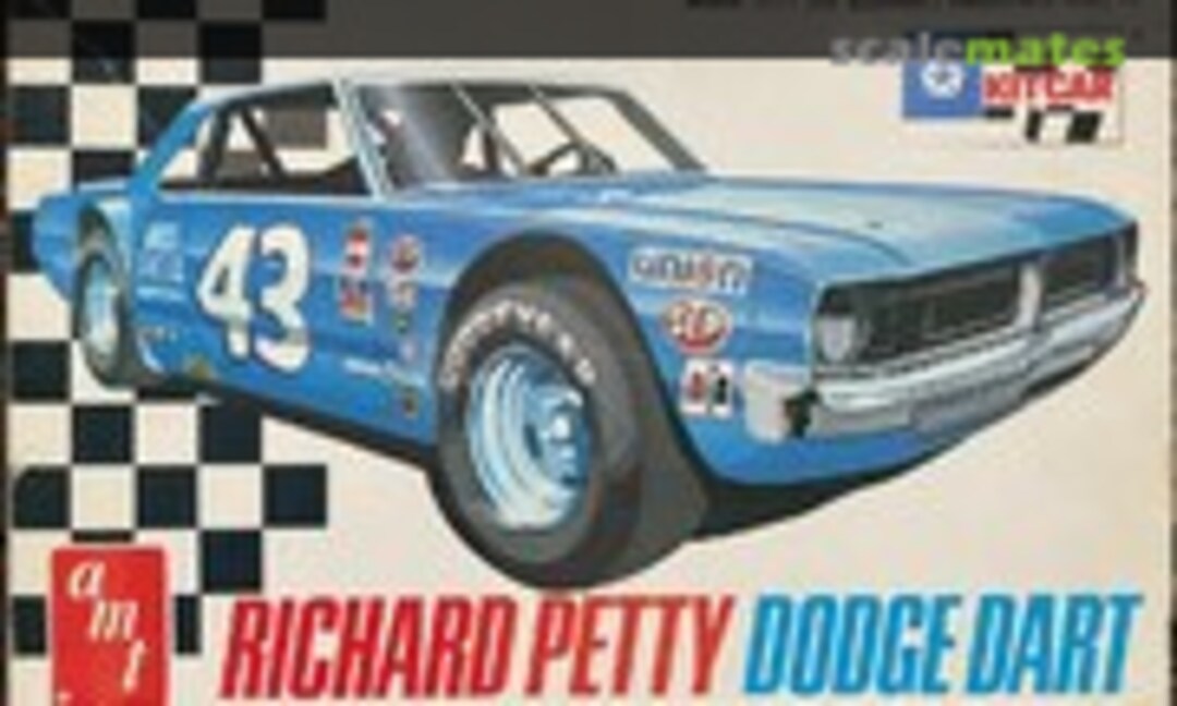 1:25 Richard Petty Dodge Dart (AMT T229)