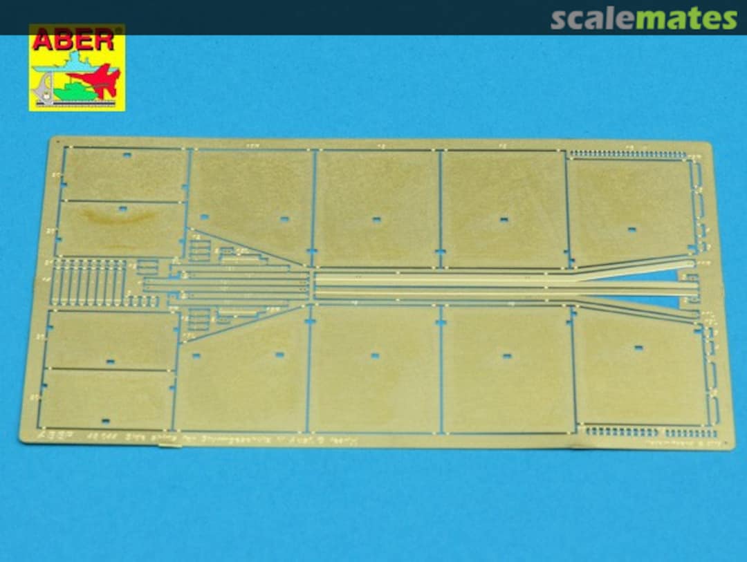 Contents Side Skirts for Stug III, Ausf.G Early 48044 Aber