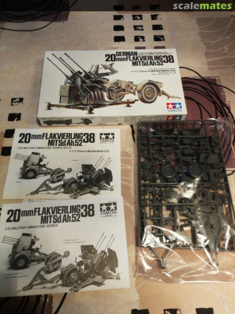 Contents 20mm Flakvierling 38 mit Sd.Ah.52 35091 Tamiya