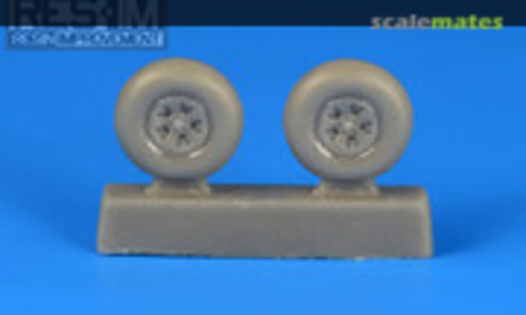 1:72 Hawker Hurricane main wheels (RES-IM 7225)