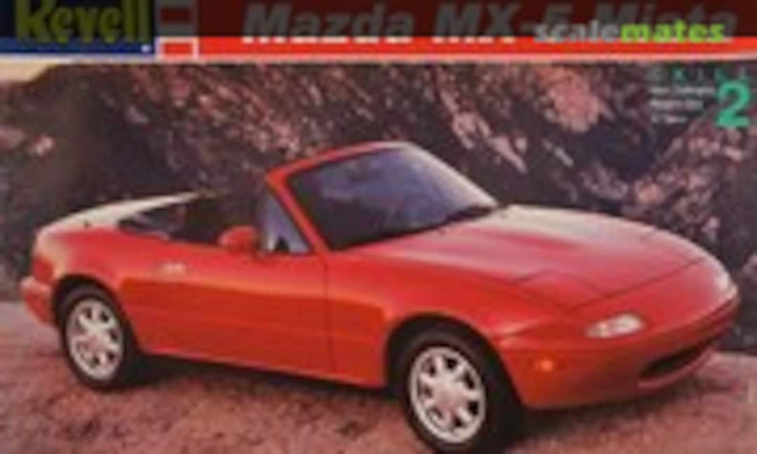 1:24 Mazda MX-5 Miata (Revell 7351)