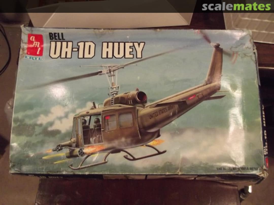 Boxart Bell UH-1D Huey 8867-10EO AMT/ERTL