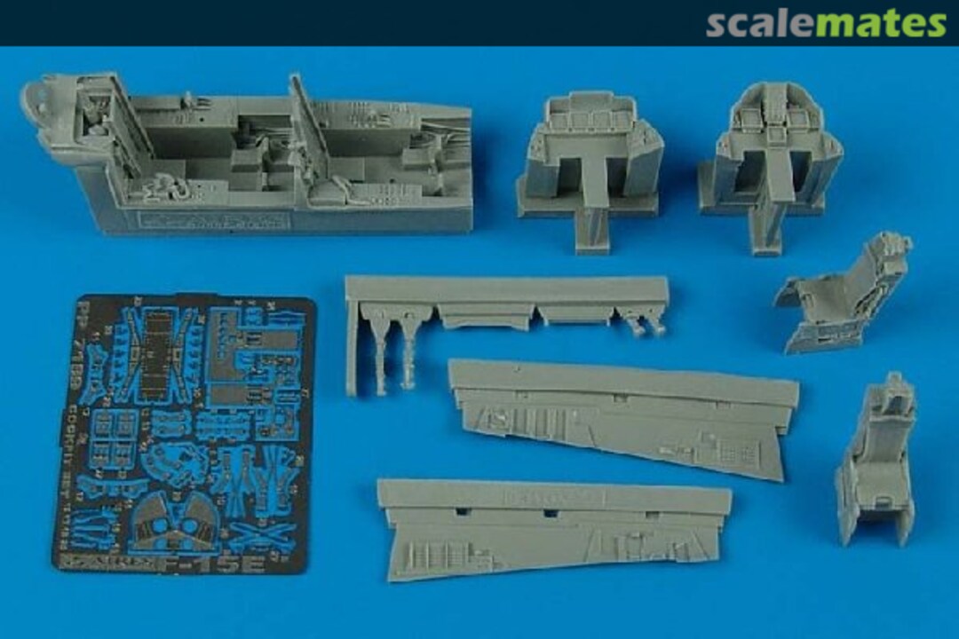 Boxart F-15E Strike Eagle cockpit set 7189 Aires