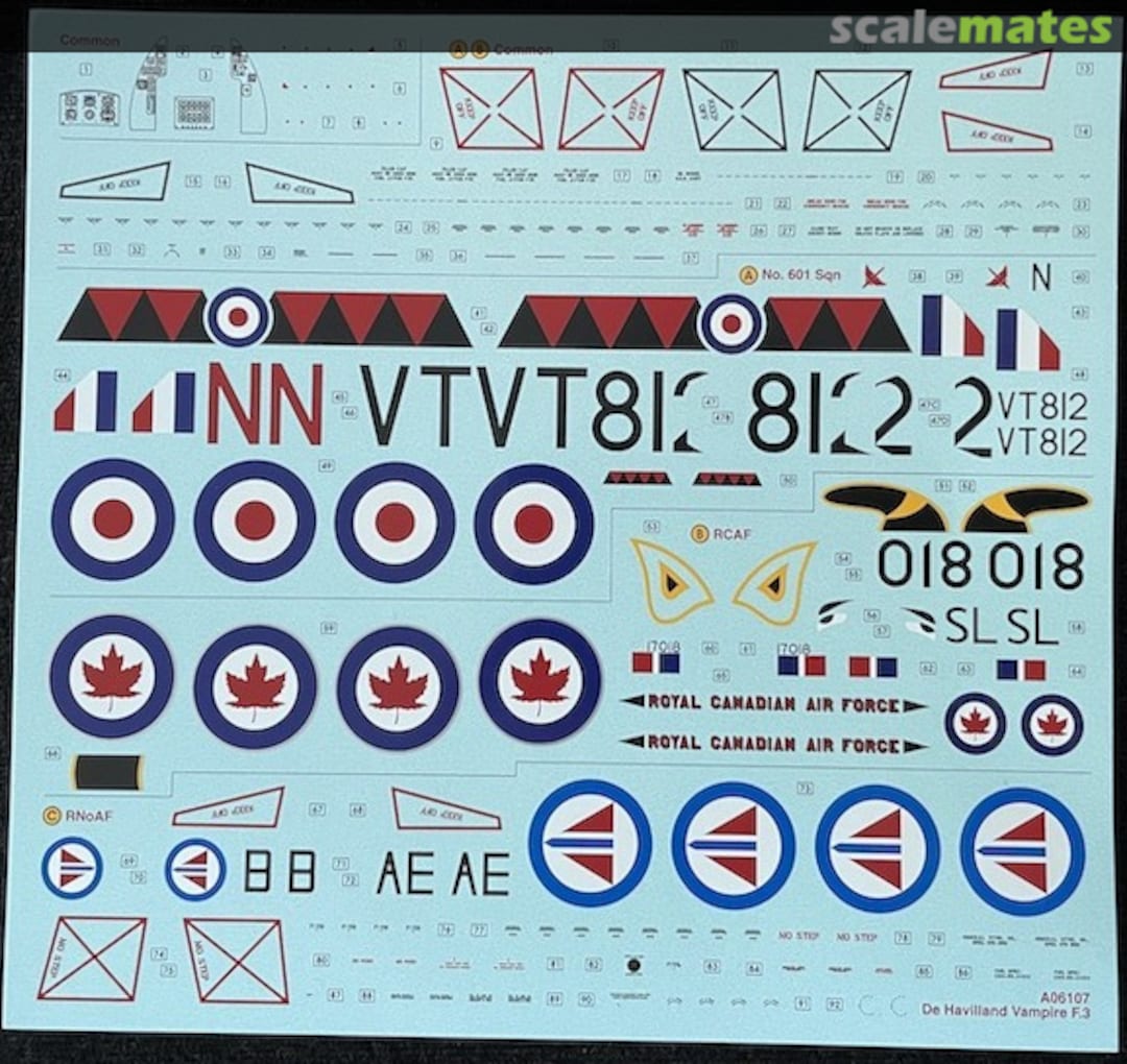 Contents De Havilland Vampire F.3 A06107 Airfix