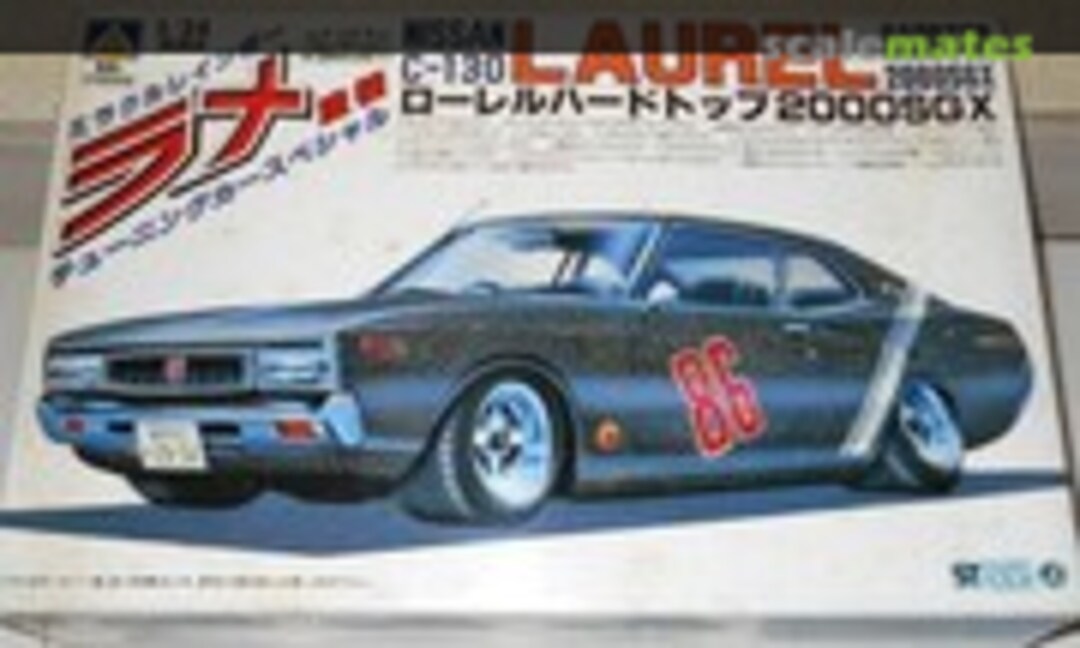 1:24 Nissan C-130 Laurel Hardtop 2000SGX (Aoshima 3G-37)